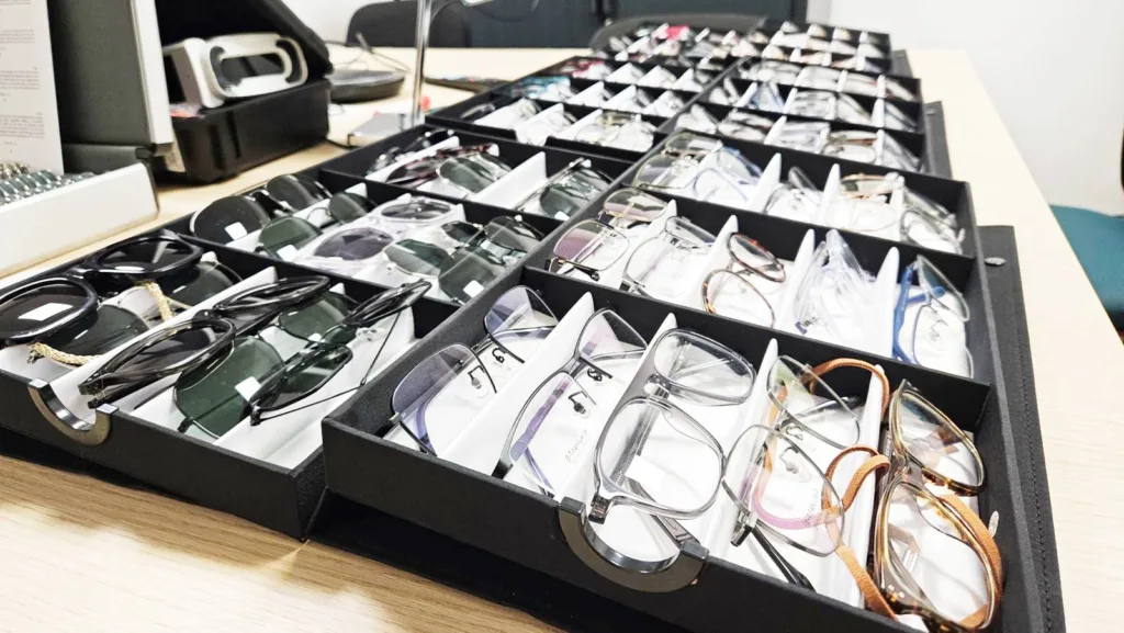 rdv ophtalmologue : lunettes 100% Santé Sym Optic